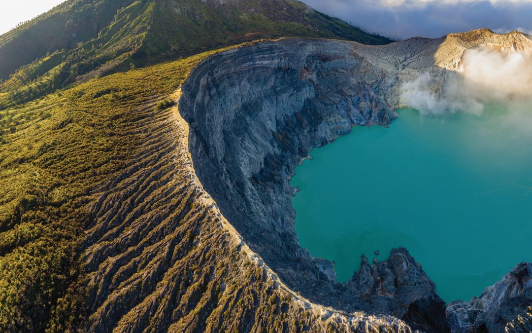 Magma detectives: studying volcanic arcs to find valuable minerals in Earth’s crust