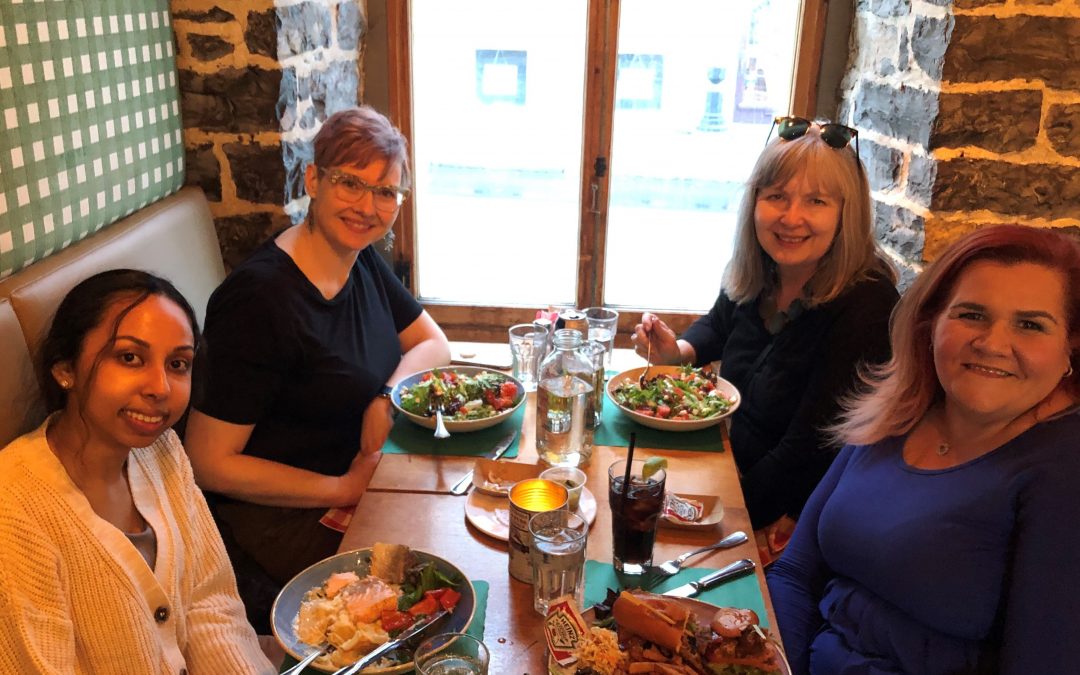 Creating narratives of resilience with people affected by cancer